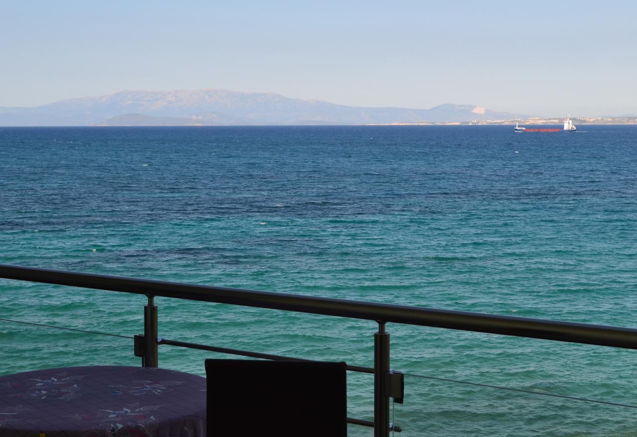 Noufaro Studios Karfas Luaran gambar